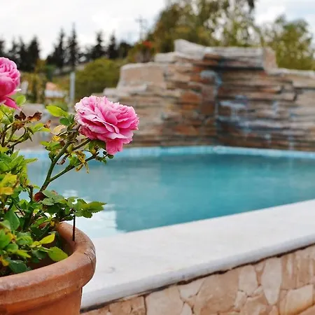 Natura House Ialysos (Rhodes)