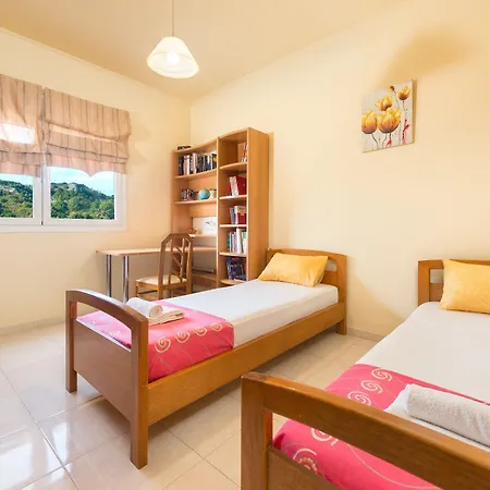 Natura House * Ialisos